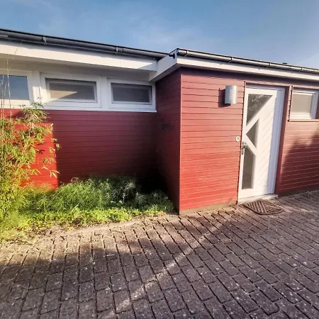 Dom wakacyjny Obj 83 Foehrenhus Ferienbungalow In Ruhiger Lage Fur 4 Personen, Terrasse, Strandkorb Und Hund Häven